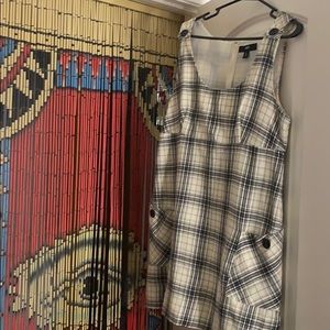 Black and white dress